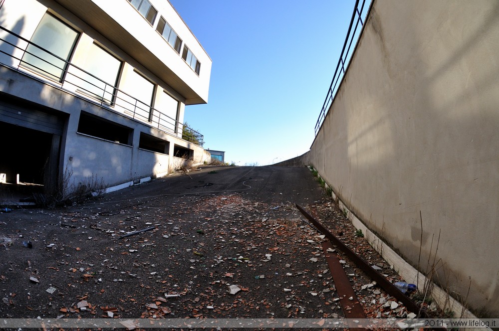 Abandoned offices building