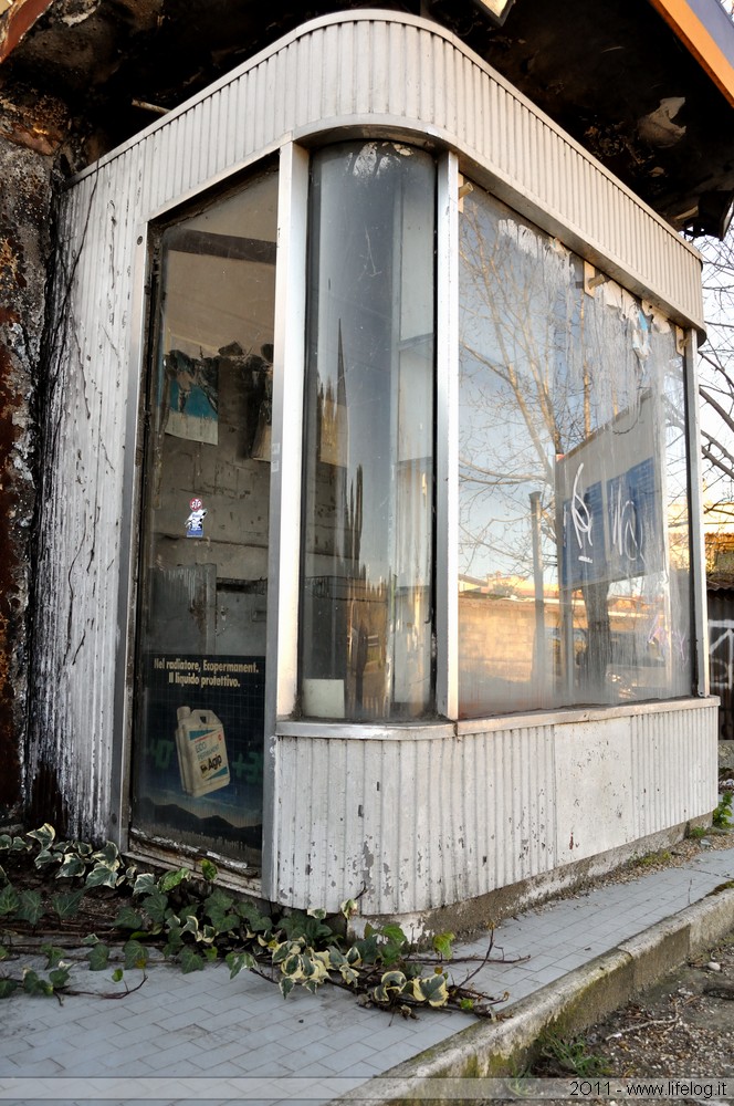 Abandoned gas station