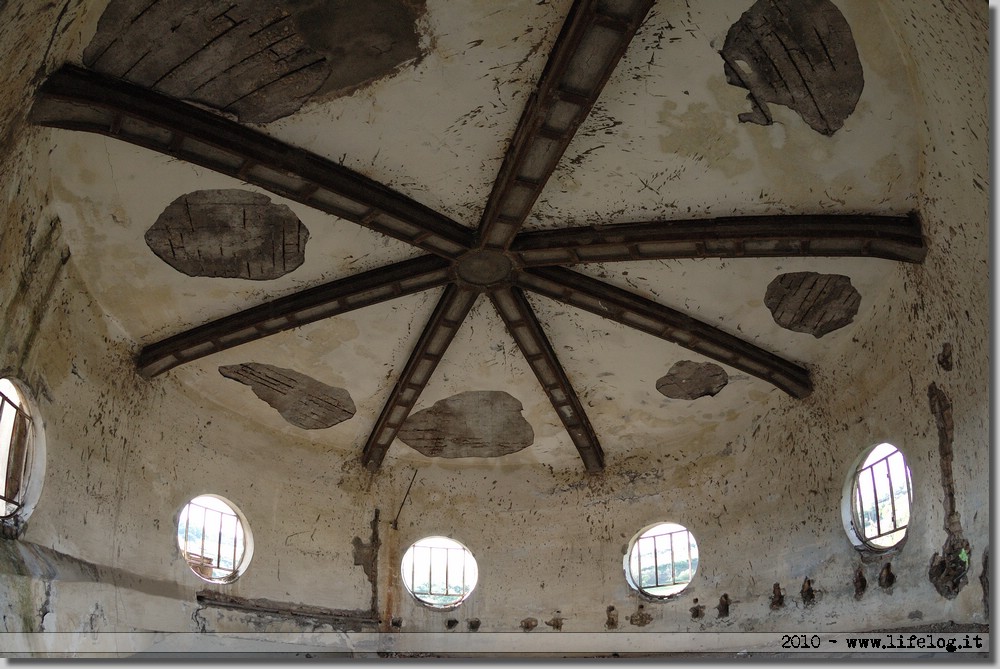 Ex orfanotrofio abbandonato della Marcigliana