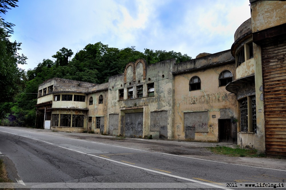 WWII aircrafts factory