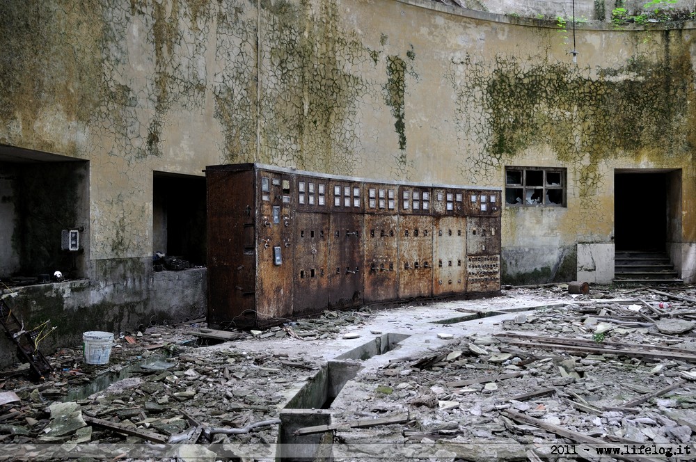 Power station