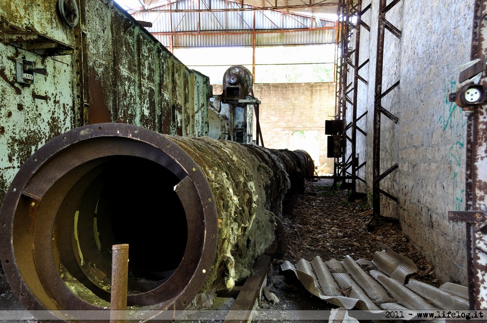 Sulfur processing plant