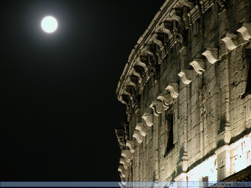 Rome - Il colosseo e la luna - Pietromassimo Pasqui 2004