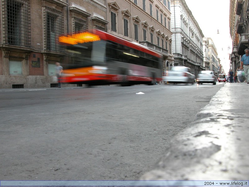 Roma - Via del Corso - Pietromassimo Pasqui 2004