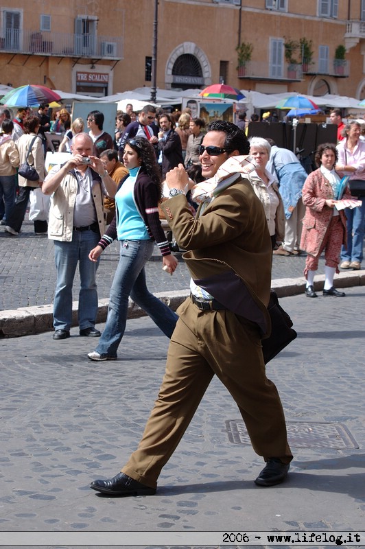 Piazza Navona - Street Artist - Roma - Pietromassimo Pasqui 2006