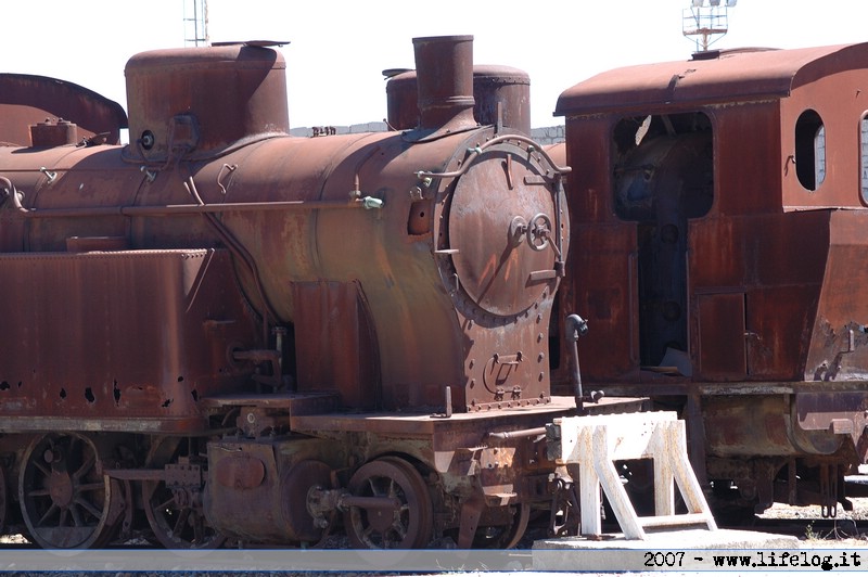 Locomotiva a vapore nella stazione di Tempio Pausania - Sardegna - Pietromassimo Pasqui 2007