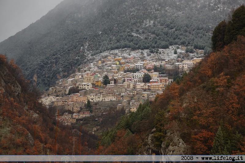 Capistrello - Abruzzo - Italia - Pietromassimo Pasqui 2008