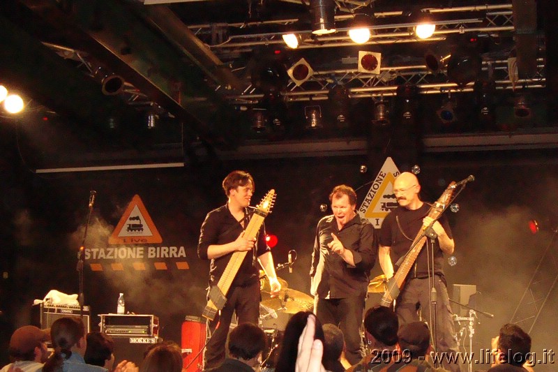 Michael Bernier, Pat Mastelotto e Tony Levin - Stick Men - Pietromassimo Pasqui 2009