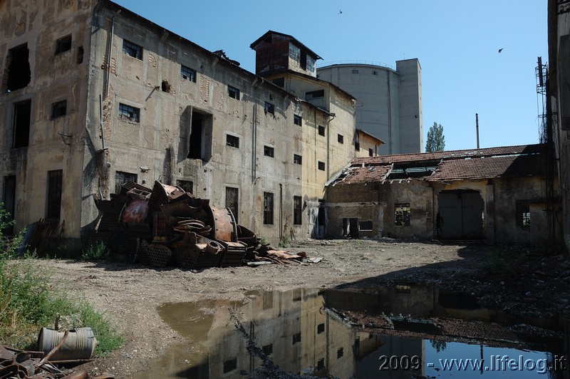 Ex zuccherificio Saza di Avezzano (AQ) - Pietromassimo Pasqui 2009