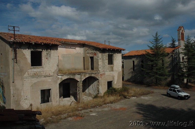 Pratobello, il paese fantasma - Pietromassimo Pasqui 2009