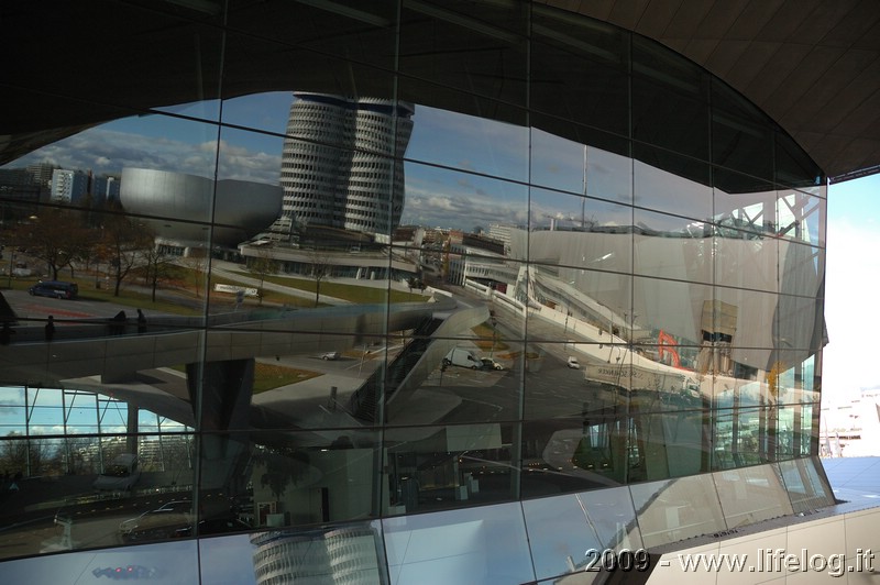 BMW Museum - Monaco (DE) - Pietromassimo Pasqui 2009