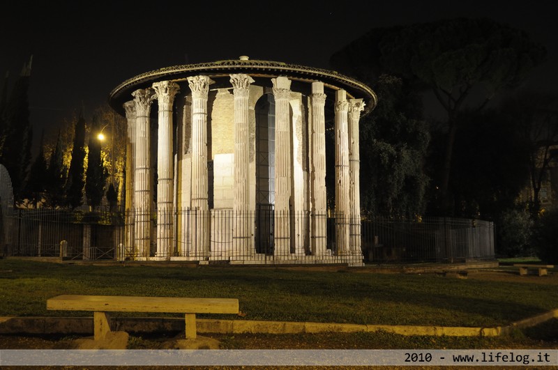 Tempio di Vesta, Roma - Pietromassimo Pasqui 2010